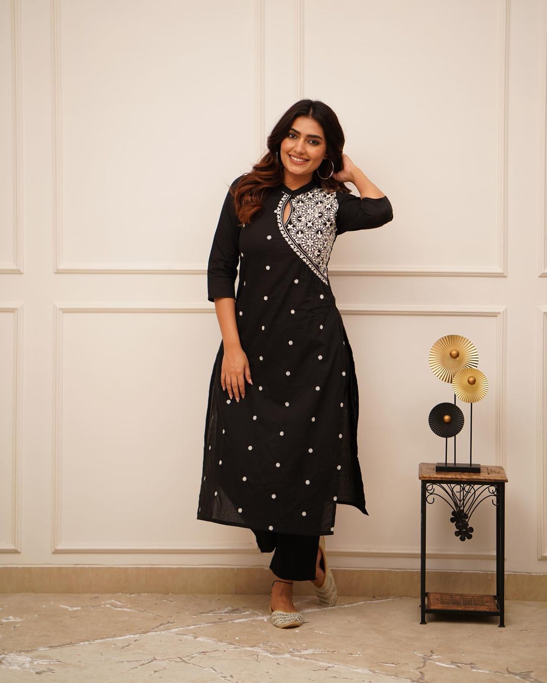 Upgrade your office wear wardrobe with this classy kurti pant (MDCO-03)