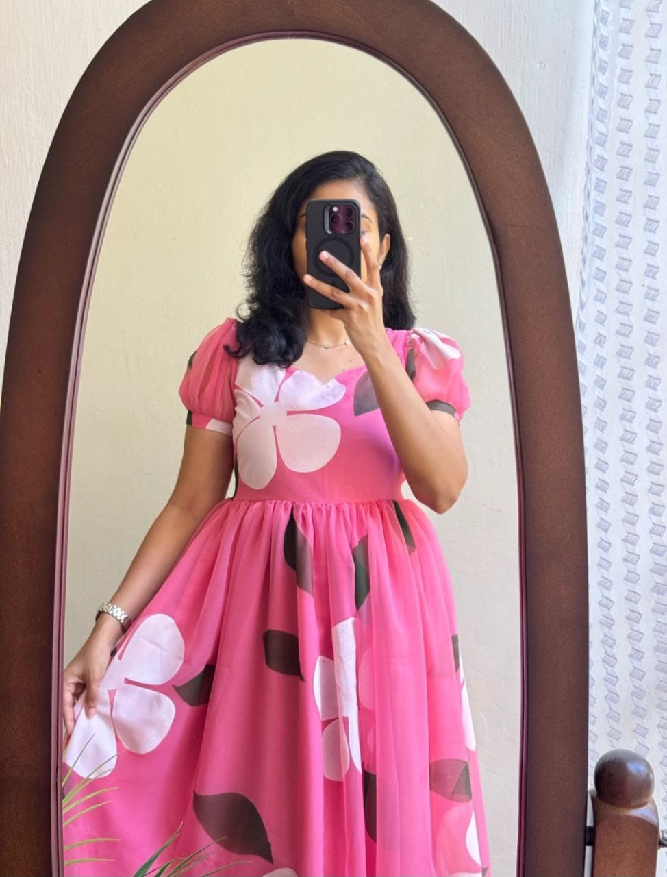 Introducing our stunning  suit, crafted to elevate your festive look.