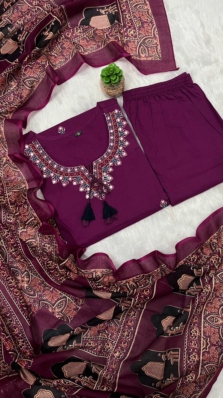 Pure fine Cotton fabric   Kurti with Pant with cotton 100-100 Dupatta (SWDT02)