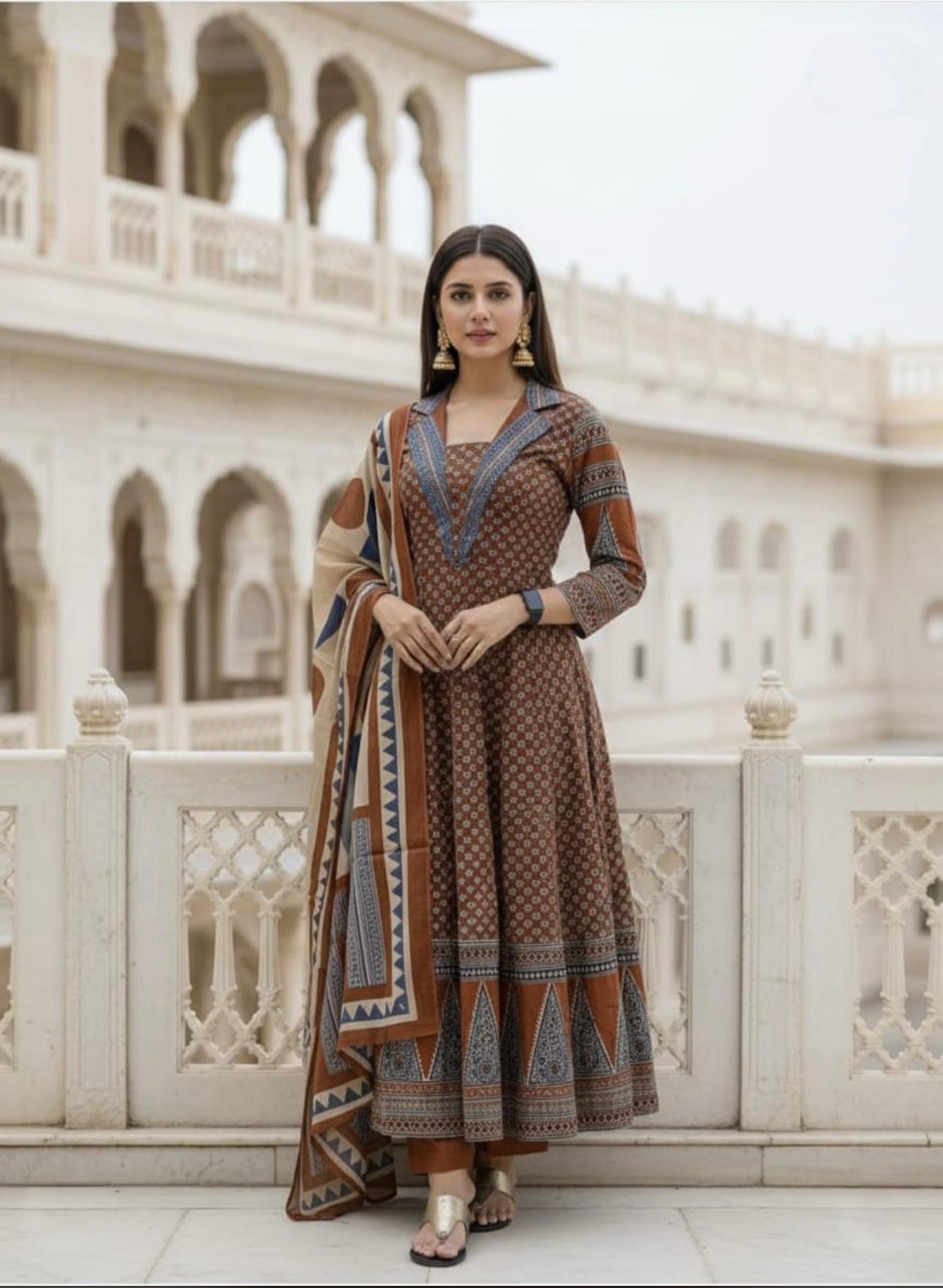 The intricate detailing on the yoke adds a touch of traditional charm (BMAD10)