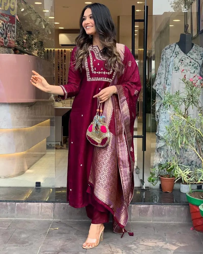 Beautiful Heavy Sequence Embroidery & Heavy Adda hand work all over kurti ( KT 02 )