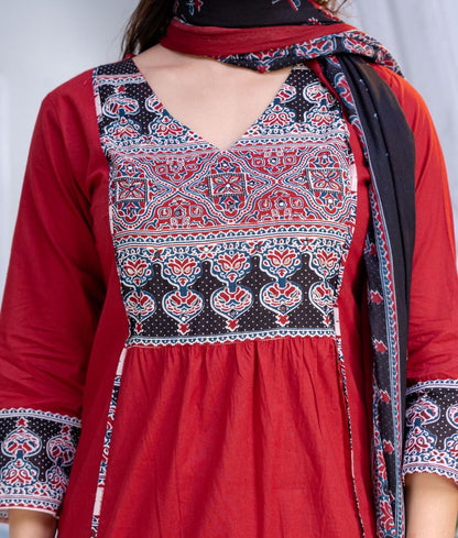 We are here to spread some magic to your ethnic Heavy Cotton (SRRC01)