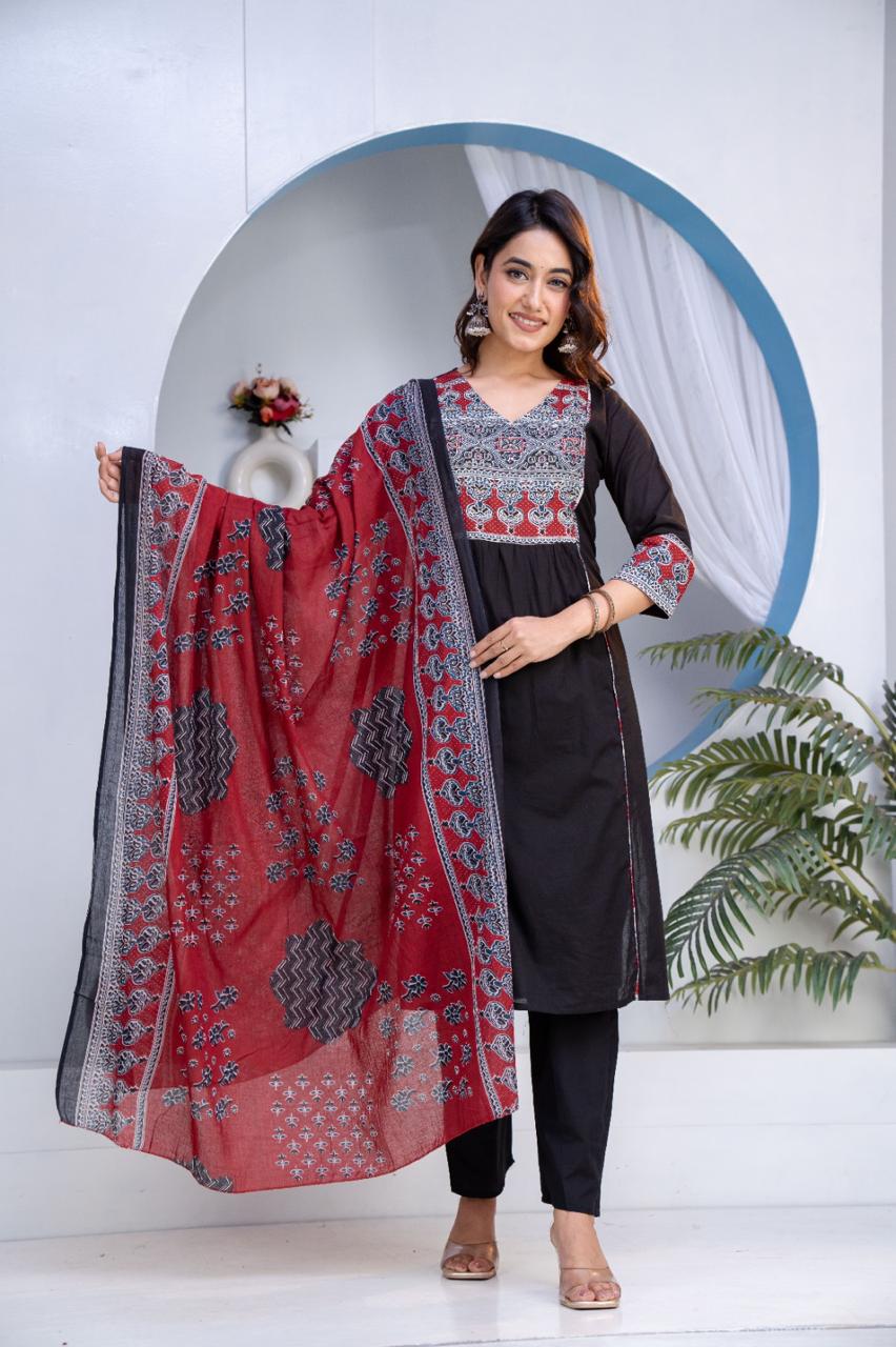 We are here to spread some magic to your ethnic Heavy Cotton (SRRC01)