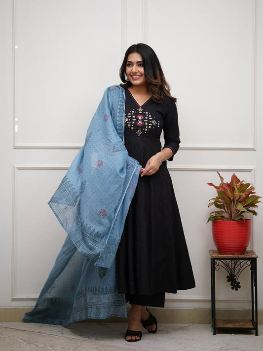 Chic Black Embroidered Suit with Elegant Blue Dupatta – Timeless Ethnic Style Blending Comfort, Grace, and Modern Fashion for Every Occasion (BMKHA04)