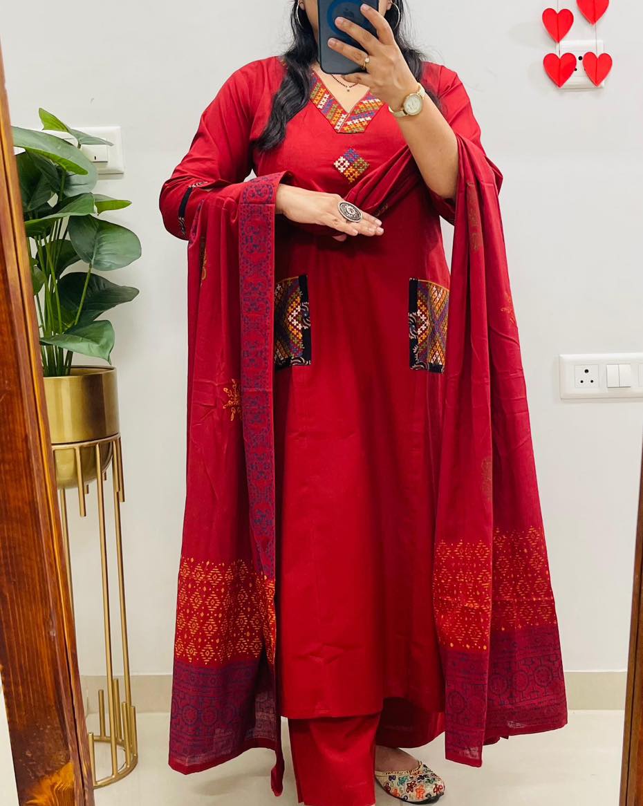 Elegant Red Printed Kurta Set with Dupatta for Festive and Casual Wear (JSMC01)