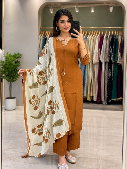 Modern Ethnic Kurti Palazzo Dupatta Set With Soft Comfortable Premium Cotton Fabric (ADWC01)