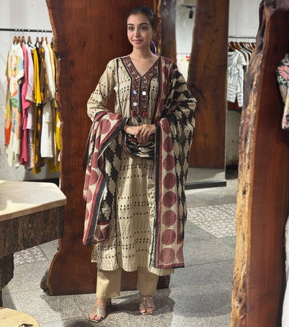Premium Pure Cotton Printed Embroidered Kurti Pant Dupatta Set for Women (NAMA05)